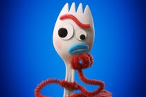 forky-from-toy-story-4-is-getting-his-own-show-on-2-489-1573575795-2_dblbig